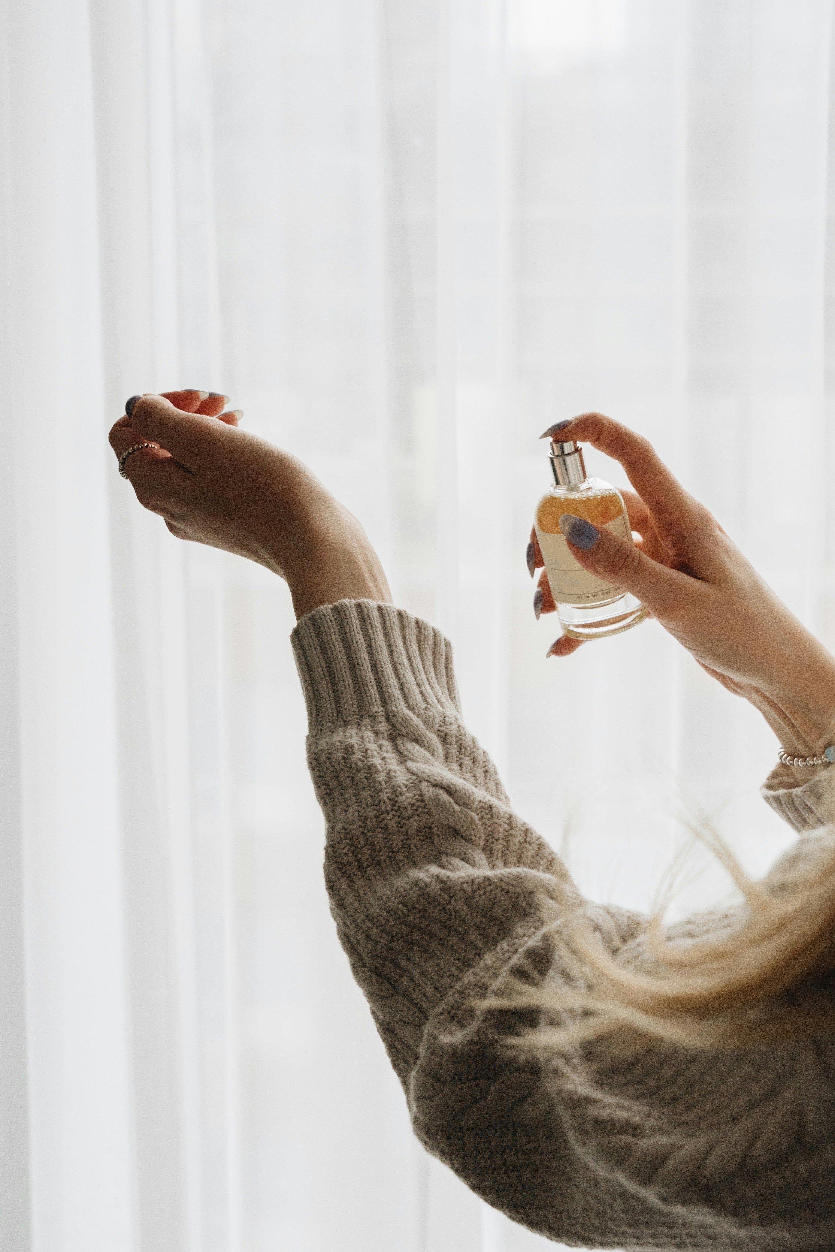 Fragrance Layering Guide | How to Layer Perfumes for a More Personal, Dimensional Scent