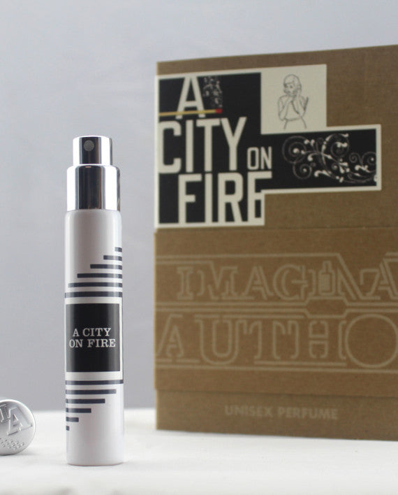 香水(ユニセックス) Imaginary Authors A City on Fire A CITY ON FIRE - FRAGRANCE – Imaginary Authors