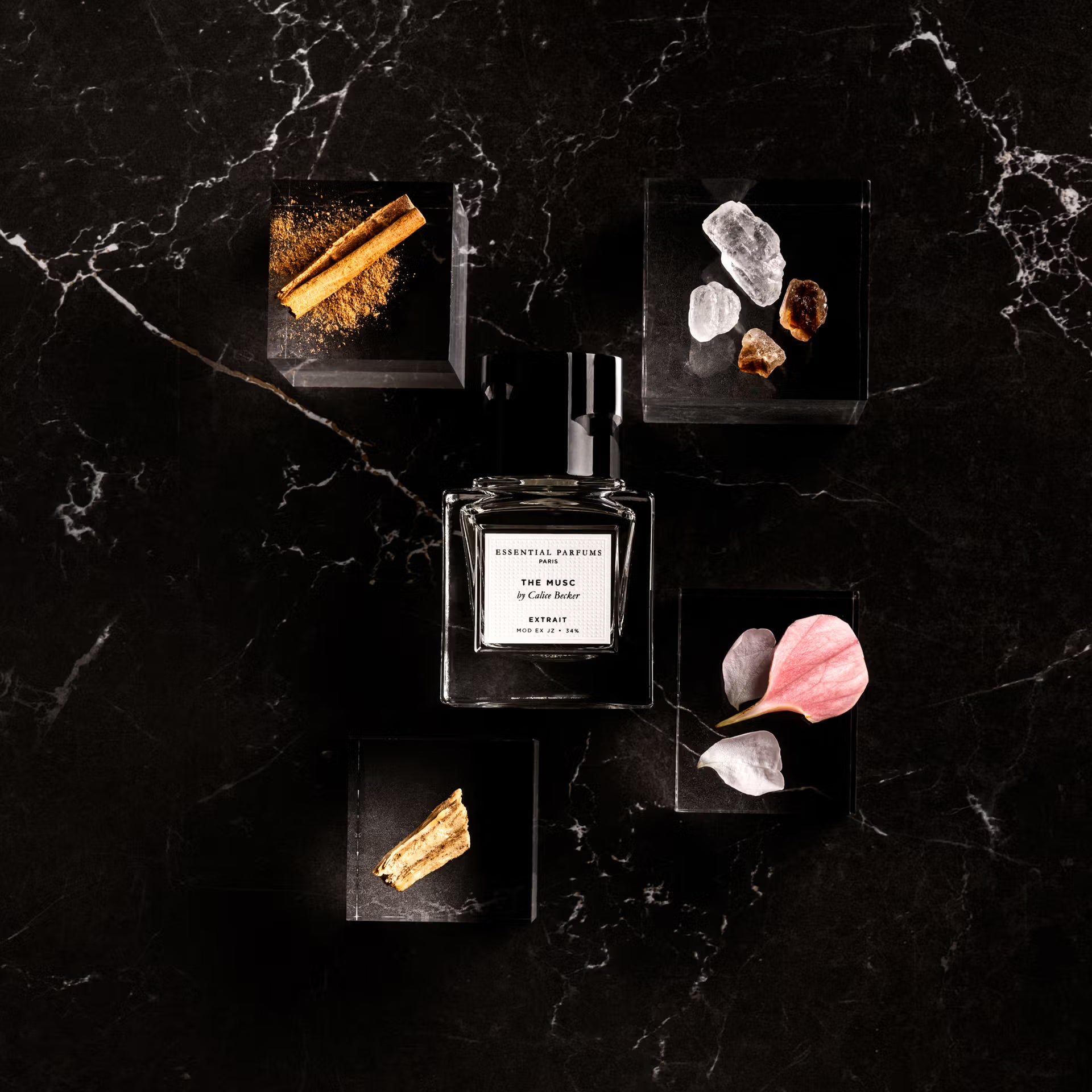 The Musc Extrait | Essential Parfums | Olfactif