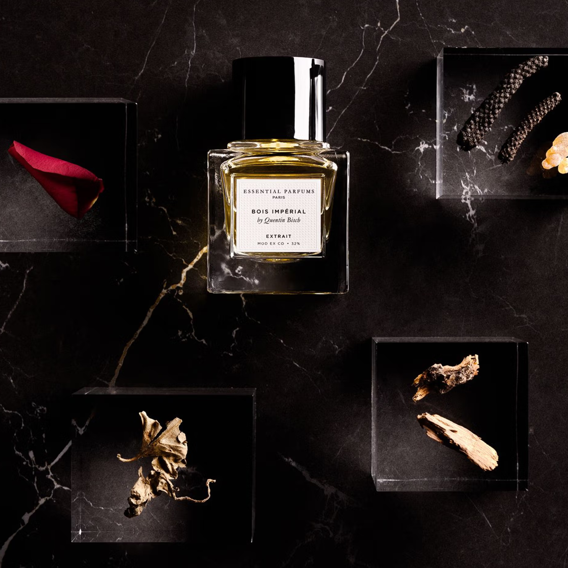 Bois Imperial Extrait | Essential Parfums | Olfactif